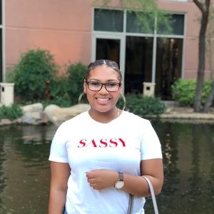 Meet your Posher, Alexandria